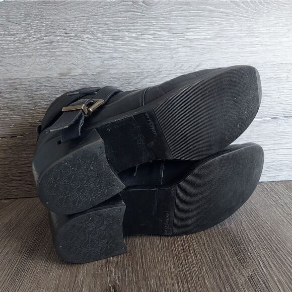 Guess Vintage 1980s Black Leather Buckle Ankle Boots Size 8 - Picture 7 of 8